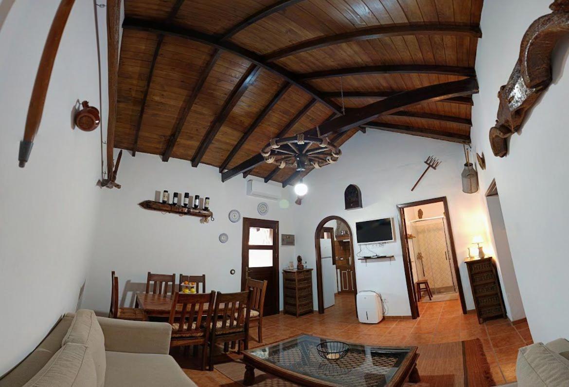 Finca Los Arcos Del Laurel Moya  エクステリア 写真